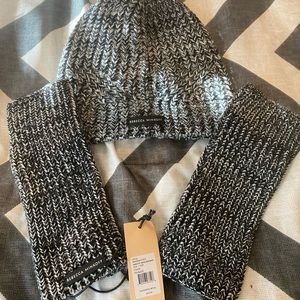 Beanie and arm warmer set. Never worn